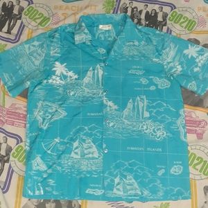 80s Helena Hawaiian Island All Over Print Hawaii Button Shirt Vintage